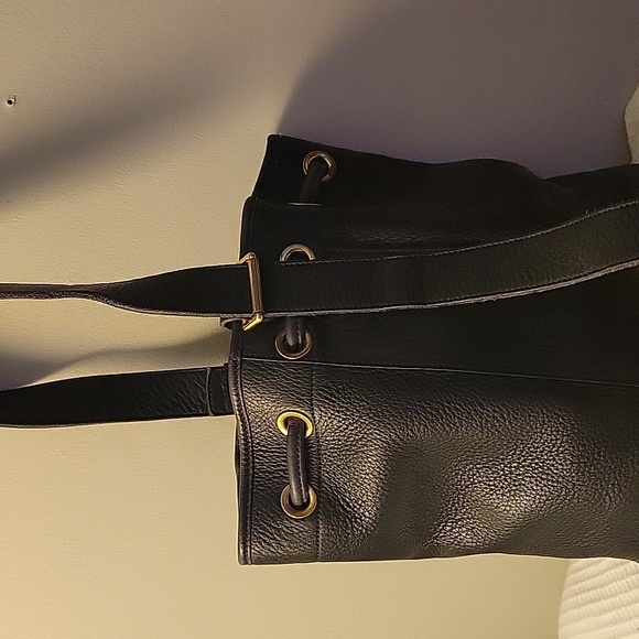 Dooney & Bourke Black Leather Shoulder Bag - Picture 3 of 4